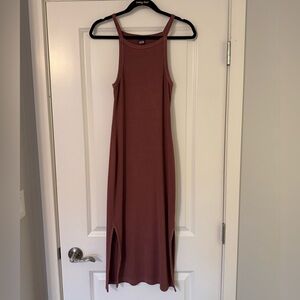 Old Navy Ribbed Fitted Midi Dress